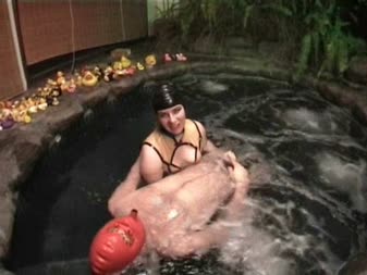 Alice In RubberLand - Latex Hypnosis Pt 2 Heavy Rubber Hot Tub Femdom Alice In RubberLand - Latex Hypnosis Pt 2 Heavy Rubber Hot Tub Femdom